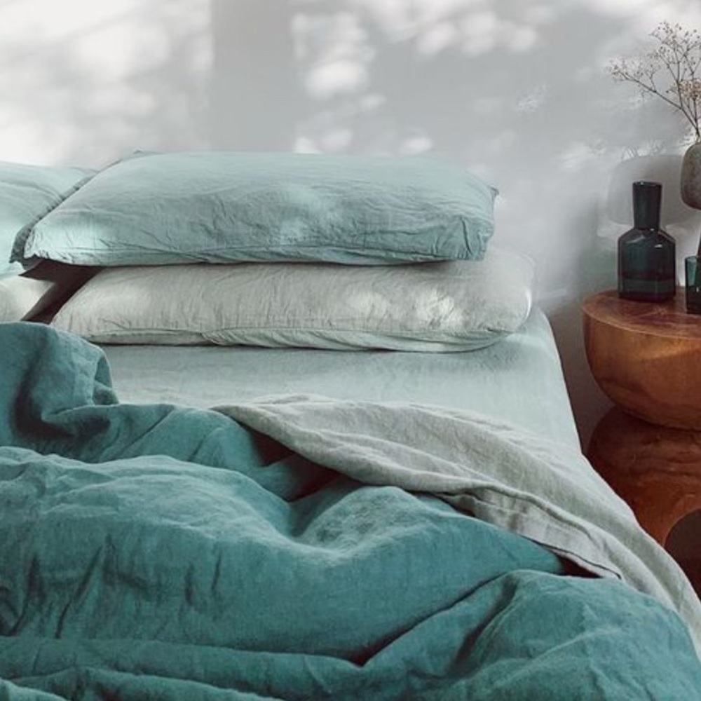 Dazed and Amazed “tangled up in blues” duvet and pillow case